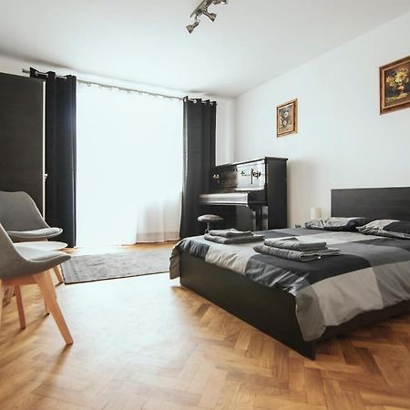 Central David Residence Braszów Zewnętrze zdjęcie